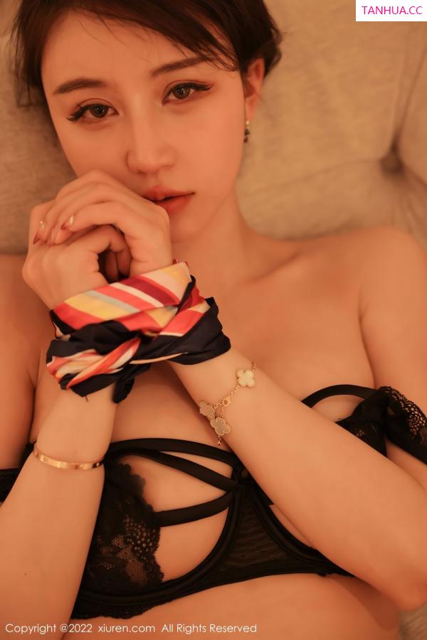 tina_甜仔  [XiuRen]高清写真图 2022.04.06 No.4824 tina_甜仔第58张图片